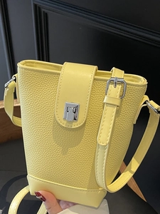 Urban PU Leather Lychee Pattern Bucket Bag For Women Korean Style Minimalist Shoulder Crossbody Bag With Metal Buckle