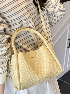 Sac seau jaune tressé chic en cuir PU avec bandoulière amovible pour usage quotidien