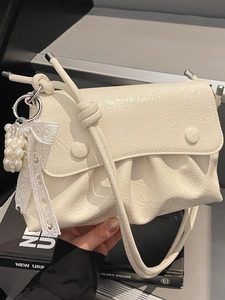 Sac à Épaule en Cuir PU Froncé pour Femmes Design de Niche Élégant Sac Bandoulière Plissé Avec Pendentif Künstliche Perle Dentelle