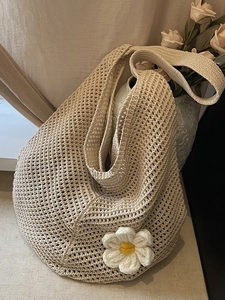 Sac Fourre-Tout au Crochet pour Femmes Grande Capacité Ajouré Floral Sac à Bandoulière Vacances à la Plage Hobo Sac à Main
