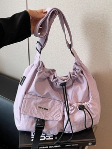 Women Large Capacity Nylon Shoulder Bag Casual Tote Bag Drawstring Utility Crossbody Handbag For School Travel Daily Use