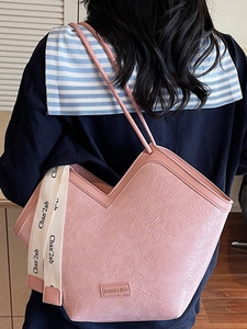 Pink large capacity vintage tote bag with contrast strap and pleated texture