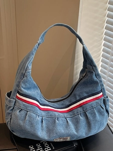 Women Denim Hobo Bag Large Capacity Casual Shoulder Bag With Contrast Webbing Pleated Design Fashion Commute Handbag