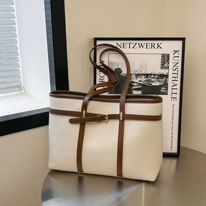 Women Large Capacity Tote Bag Korean Style PU Leather Commuter Shoulder Bag Solid Color Handbag With Metal Buckle Decorative Stitching