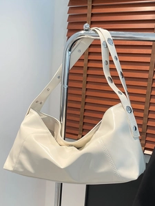 2025 Nouveau Sac à Épaule Hobo en Cuir PU Rétro Grande Capacité Sac à Bandoulière pour Femme Sac à Main Minimaliste Moderne à Rivets