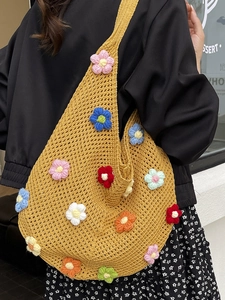 Sac fourre-tout au crochet jaune fait main avec des fleurs 3D colorées pour femmes