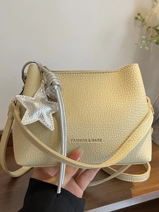 Style Coréen Motif Litchi PU Cuir Sac Seau Pour Femmes 2025 Été Nouveau Sac à Épaule Minimaliste Sac Bandoulière Avec Pendentif Étoile