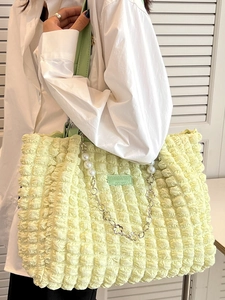 Chic bubble texture tote bag in light green with pearl flower chain shoulder strap
