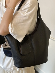 Chic black large capacity tote bag with lychee grain leather and detachable coin purse