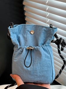 Sac Seau pour Femmes en Tissu Oxford avec Cordon Minimaliste Couleur Unie Sac Bandoulière Sac pour Téléphone Portable Petit Sac Décontracté