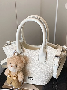 Borsa a Secchiello da Donna in Pelle PU Intrecciata Minimalista a Tracolla Con Ciondolo a Orsetto Borsetta Moda