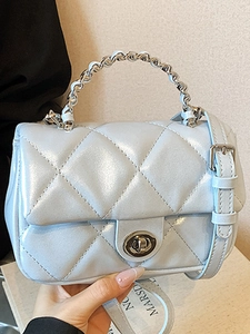 Fashion Quilted PU Leather Shoulder Bag For Women Crossbody Small Square Bag With Metal Chain Handle And Twist Lock Elegant Bag