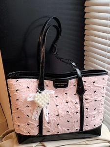 Sac Fourre-tout pour Femmes Mode Coréenne Imprimé Nœud Grande Capacité Cuir PU Plissé Sac à Épaule Avec Pendentif Cœur en Künstliche Perle Rose Blanc