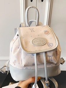 Kleiner geblümter Rucksack in Rosa und Blau mit Bären-Print für den Alltag