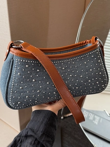 Borsa Sotto l'Ascella in Denim con Rivetti da Donna Retro Y2K Borsa a Tracolla in Tessuto Denim Splicing Casual Borsa Messenger