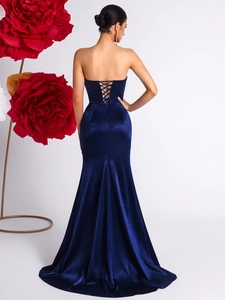 Élégante robe de soirée sirène bleu marine bustier avec laçage au dos et tissu satiné