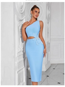 Robe bandage bleu clair à une épaule avec découpe papillon et perles pour soirée