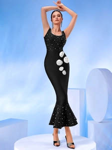 Elegant black mermaid bandage dress with white floral pearls and sleeveless design