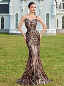Robe de soirée sirène élégante à paillettes or rose avec décolleté en V et bretelles