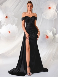Schulterfreies Schwarzes Satin-Maxikleid Für Damen Mit Raffung Und Hohem Schlitz Elegante Abendrobe Für Bankett Party Hochzeit