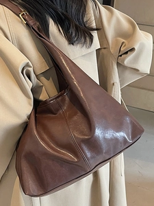 Brown high-gloss large capacity tote bag with adjustable strap for women fashion