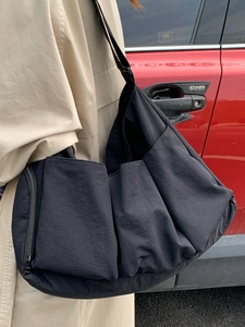 Schwarze Umhängetasche aus Nylon mit vielen Taschen, großes Fassungsvermögen für Damen