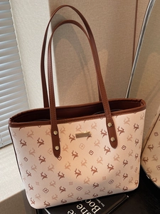 Damen Große Kapazität Shopper Bedruckt Hirschmuster PU Leder Schultertasche Für Schule Alltag Minimalistische Handtasche