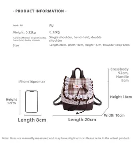 Detaillierte Maßangaben für Mini-Rucksack mit Karomuster und Größe 20x10x18cm erklärt