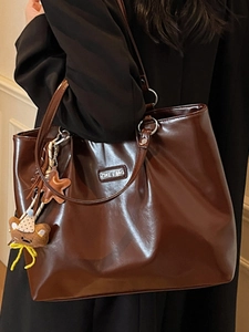 Deep brown large capacity tote bag with PU leather and cute bear charm for women