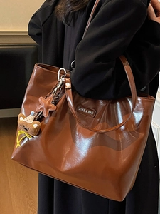Large capacity brown glossy faux leather tote bag with star and bear charms for daily use
