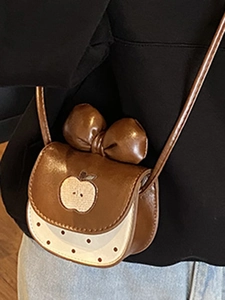 Mini sac bandoulière en forme de pomme, marron et beige avec nœud décoratif chic