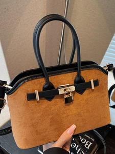 Sac Cabas pour Femme en Cuir PU à Texture Daim Vintage Avec Fermoir en Métal Élégant Sac à Bandoulière Main pour Femme Style Mode