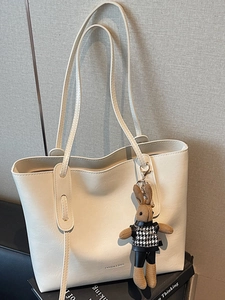 Borsa Tote in Pelle PU Vintage di Grande Capacità per Donna Con Ciondolo a Coniglio Borsa a Tracolla di Moda Tinta Unita per il Pendolarismo Universitario