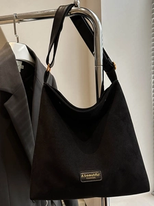 Vintage black faux suede hobo bag with large capacity and gold metal buckle detail