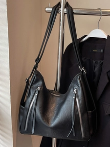 Women Large Capacity PU Leather Tote Bag Urban Minimalist Commuter Underarm Shoulder Bag Crossbody Bag With Zipper Decor