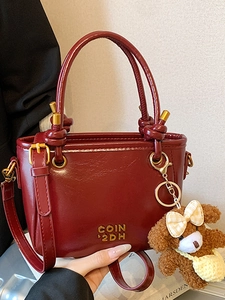 Sac Seau en Cuir PU à la Mode Pour Femmes Automne Style Coréen Ins Sac à Bandoulière Avec Mignon Pendentif Ourson Lettre