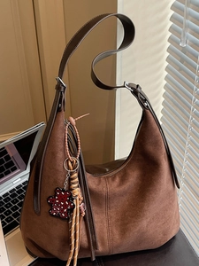 Vintage Suede Hobo Bag For Women Large Capacity Shoulder Tote Bag Retro Urban Minimalist Style Underarm Bag With Tassel Charm