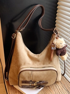 Borsa Hobo in Pelle Scamosciata PU di Grande Capacità Vintage per Donna Borsa a Tracolla Casual con Ciondolo a Forma di Orso