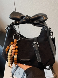 Sac à Épaule pour Femme en Daim Patchwork Poignée Nœud Sac Hobo avec Breloque en Perles Minimaliste Décontracté Sac Carré