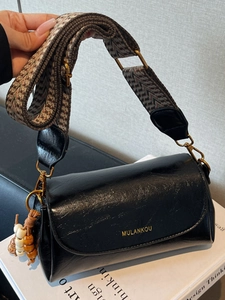 Sac bandoulière en cuir noir brillant rétro avec large sangle à motif vintage et perles