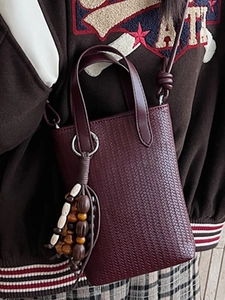 Burgundy woven texture mini crossbody bag with chic wooden bead tassel for women