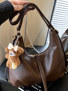 Retro deep brown large tote bag for women with cute bear charm and adjustable shoulder strap