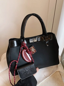 Fashionable black contrast tote bag with premium leather splicing and silver hardware