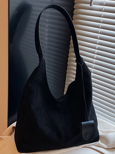 Sac fourre-tout Hobo rétro en daim noir de grande capacité avec bandoulière minimaliste