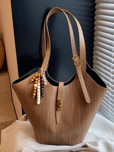 Women's Urban Minimalist Large Capacity PU Leather Woven Texture Shoulder Bag Fashion Tote With Wooden Bead Charm
