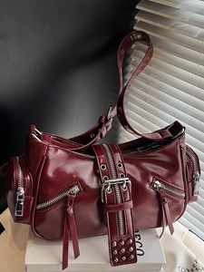 Vintage Punk Y2K Shoulder Bag Shiny PU Leather Underarm Bag Multi Pocket Rivet Decor Women Fashion Handbag Crossbody Bag