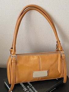 Retro PU Leather Shoulder Bag For Women Minimalist Underarm Bag With Metal Plate Commuting Casual Solid Color Baguette Bag