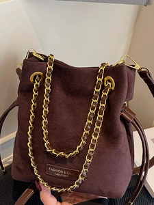 Sac Seau en Suède pour Femme Grande Capacité Cordon de Serrage Sac Bandoulière Avec Chaîne en Métal et Sangle Réglable Chic