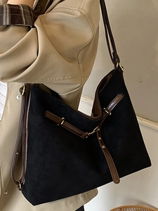 Retro large tote bag in black faux suede and brown leather for stylish autumn commuting