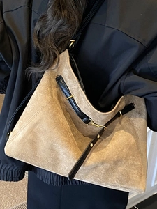 Retro large brown suede tote bag with black leather straps for women's autumn fashion